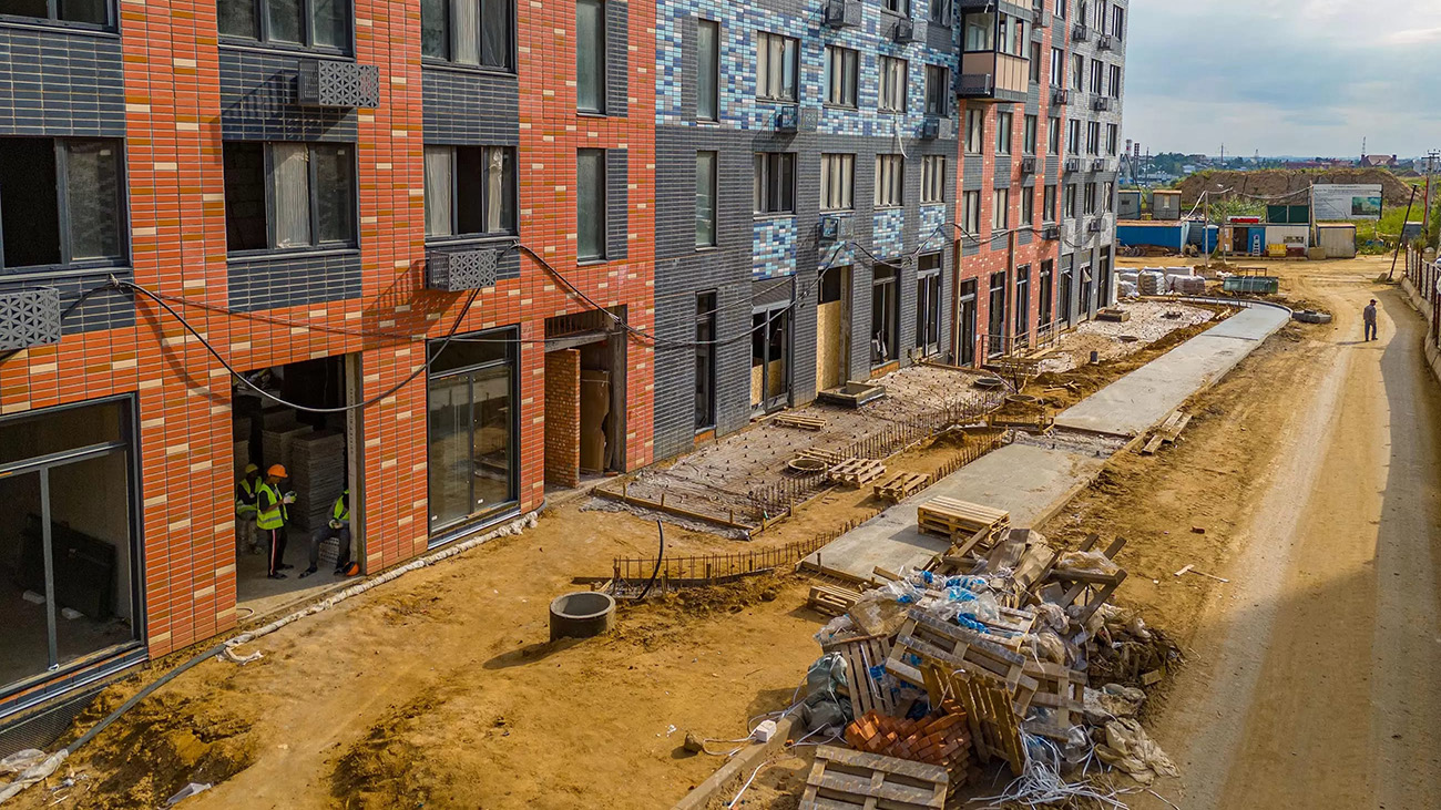 Серия поставок в ЖК «У реки. Эко Видное 2.0»